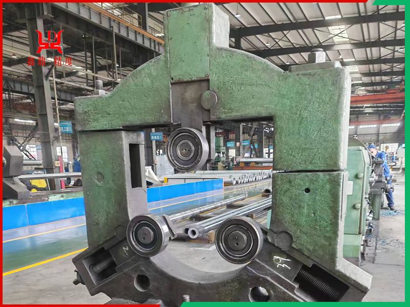 機(jī)床中心架